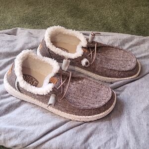 Hey Dude Greyish Brown Woven Fleece-Lined Size 7